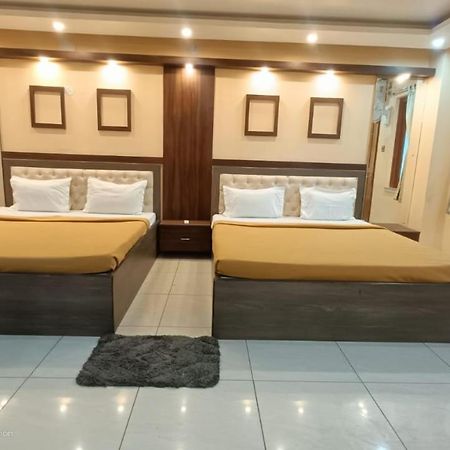 Trisplanet Otel Kalyani Dış mekan fotoğraf